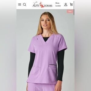 NWT Koi Next Gen Hustle & Heart 3 pocket scrub (S) Passion Lilac